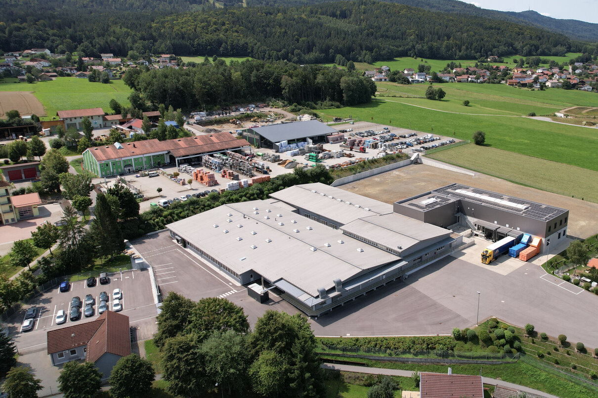 Zollner Elektronik AG - Standort Neukirchen
