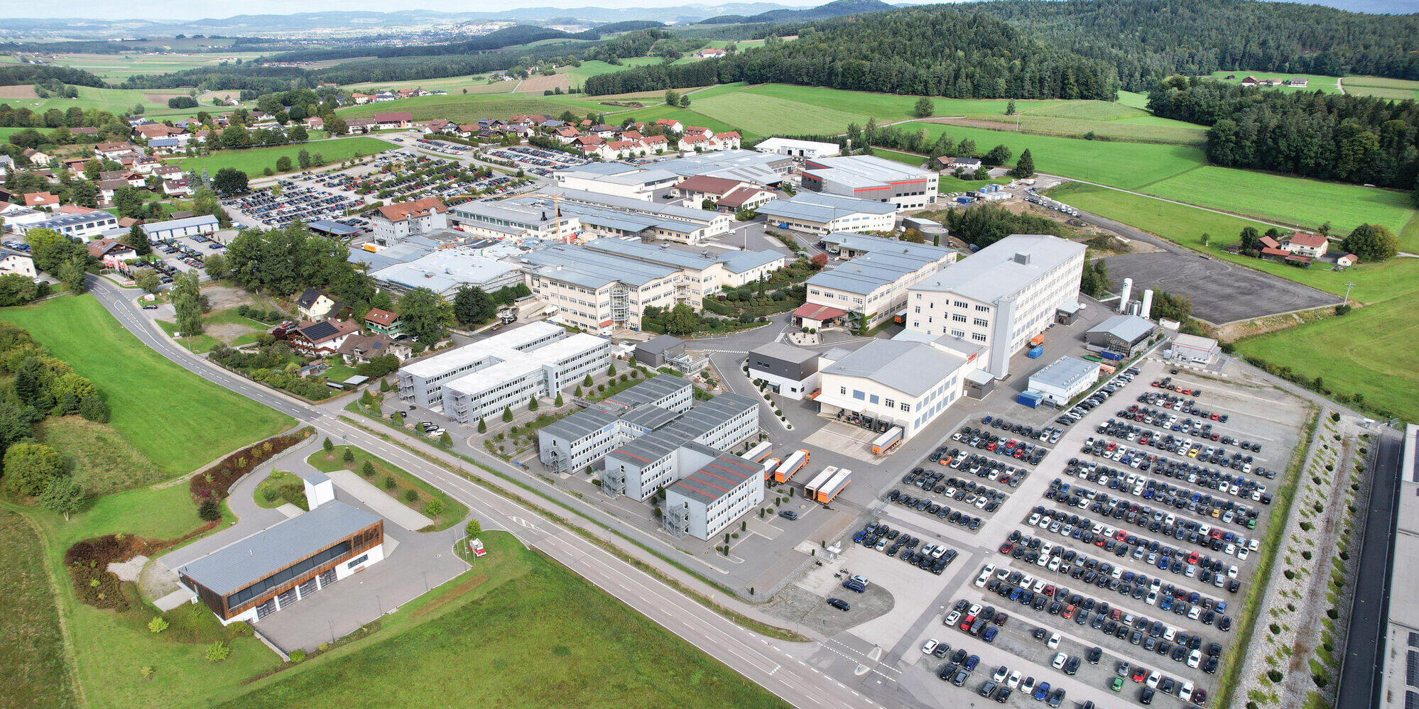 Zollner Elektronik AG - Headquarter Zandt I